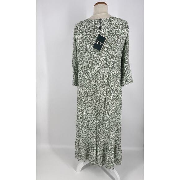 Cozy NWT 4X Floral Dress (B23#5) - Picture 3 of 6